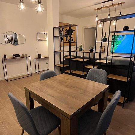 Boutique House La Fenice Piacenza Bagian luar foto